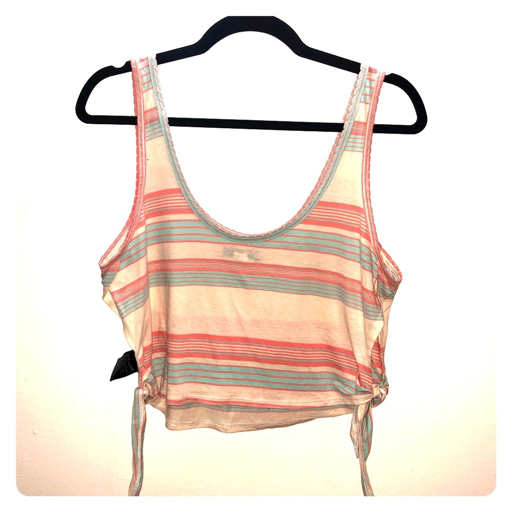 Urban outfitters crop tank